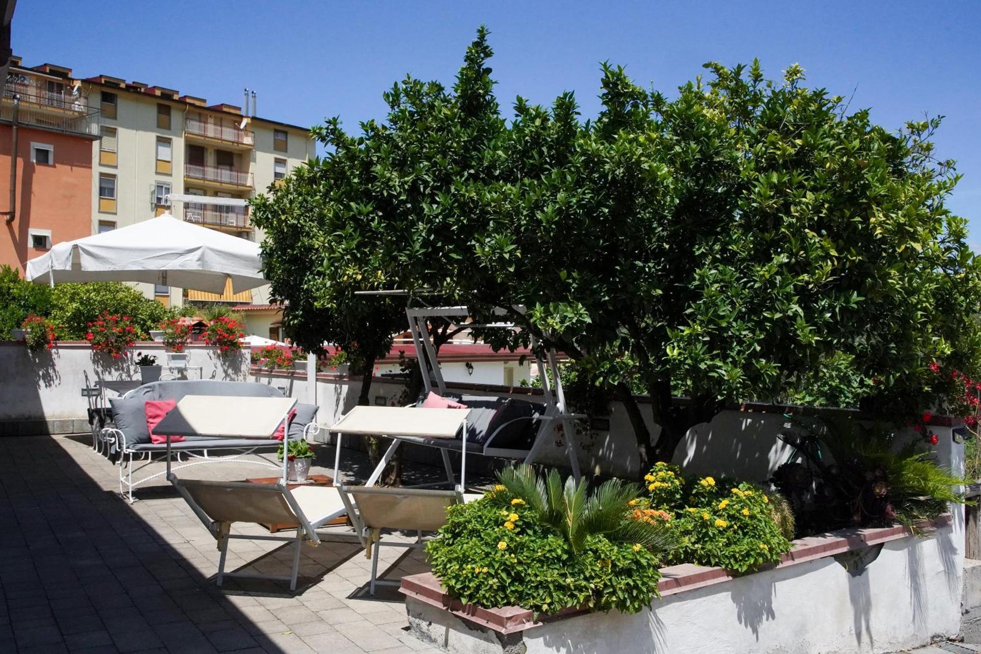 Bed and Breakfast Casa Fiorita Gragnano Esterno foto